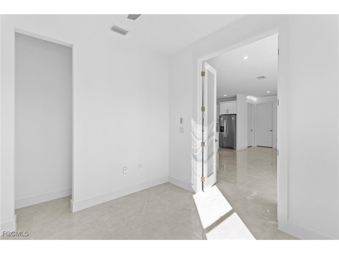 935 Elgin Street Lehigh Acres FL 33974 2025021875 image9