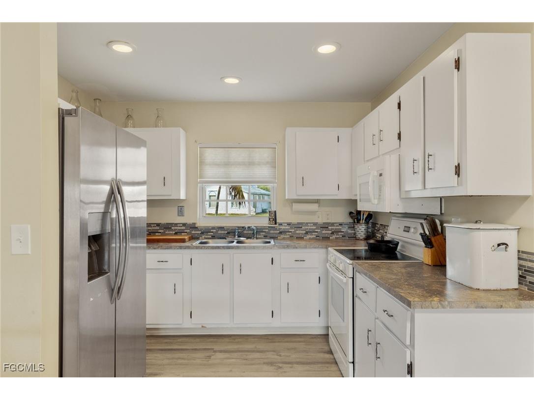 935 Hearty Street North Fort Myers FL 33903 2025013251 image11