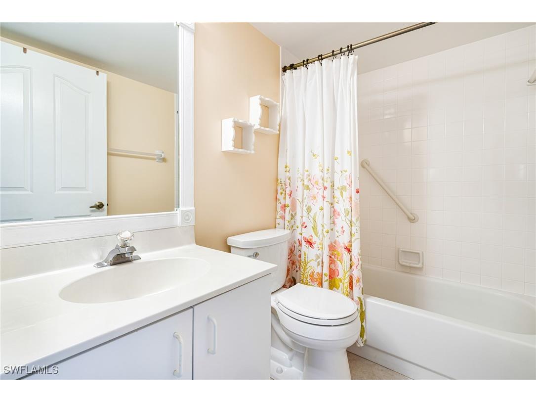 935 New Waterford Drive #F102 Naples FL 34104 225064588 image20