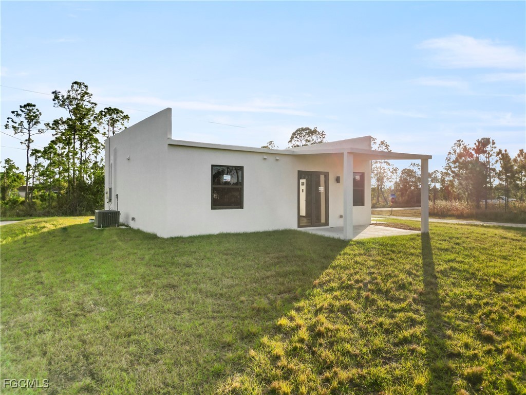 935 Panda Drive Lehigh Acres FL 33974 2025009970 image6