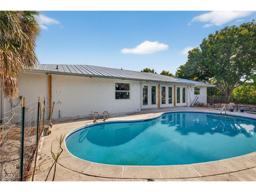 935 Pecten Court Sanibel FL 33957 2025023816 image22