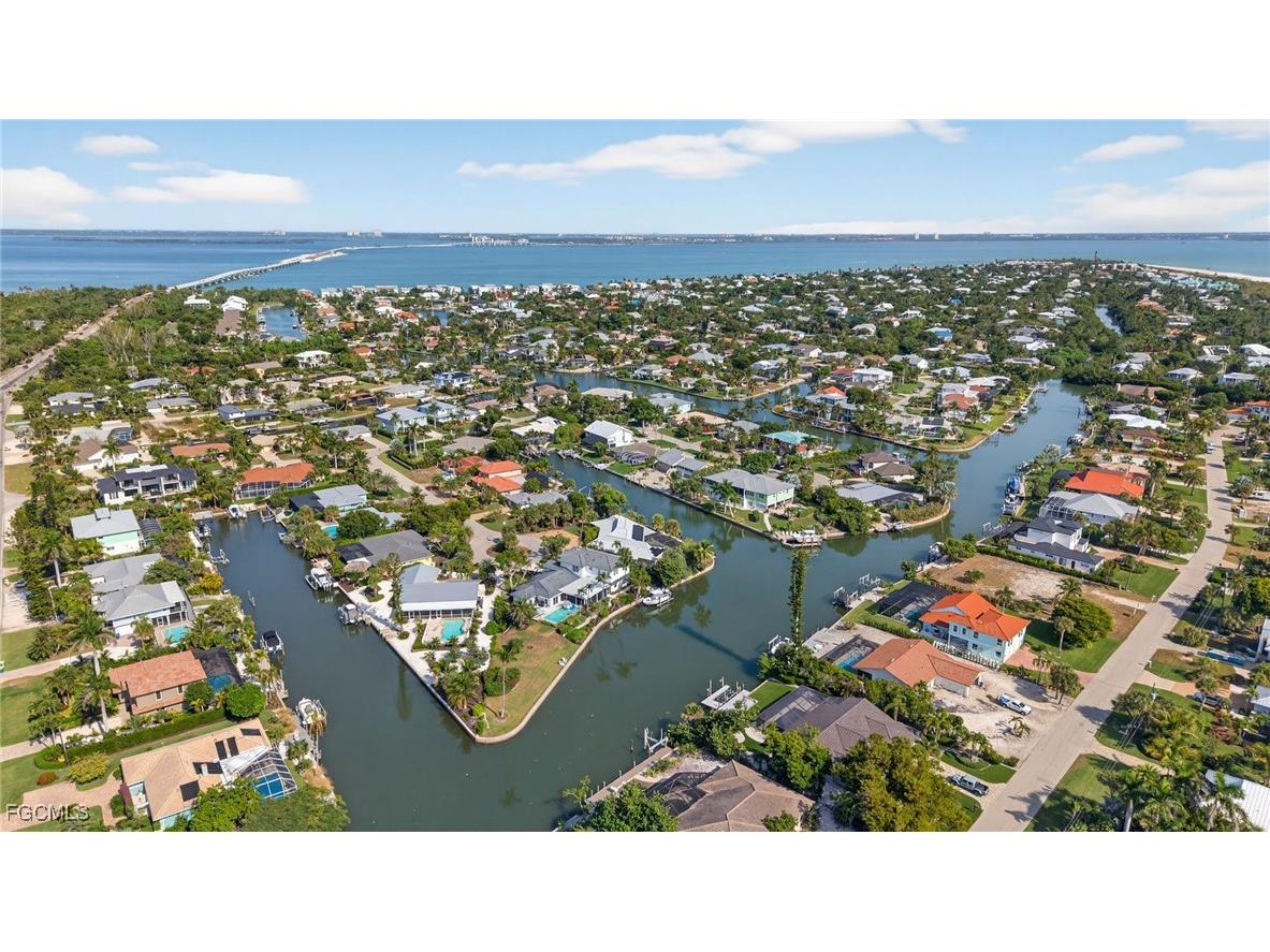 935 Pecten Court Sanibel FL 33957 2025023816 image33