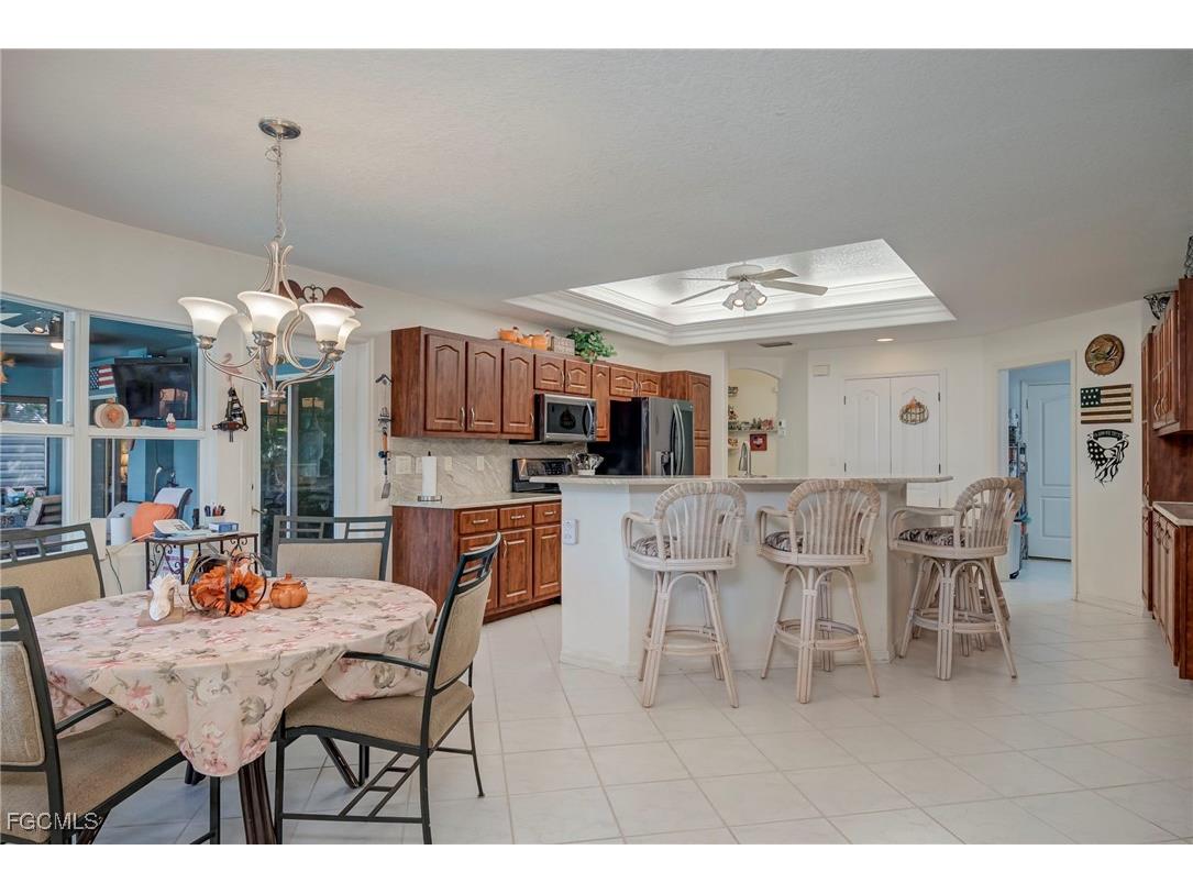 935 SE 20th Court Cape Coral FL 33990 2025018744 image11