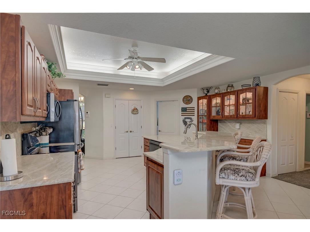 935 SE 20th Court Cape Coral FL 33990 2025018744 image12