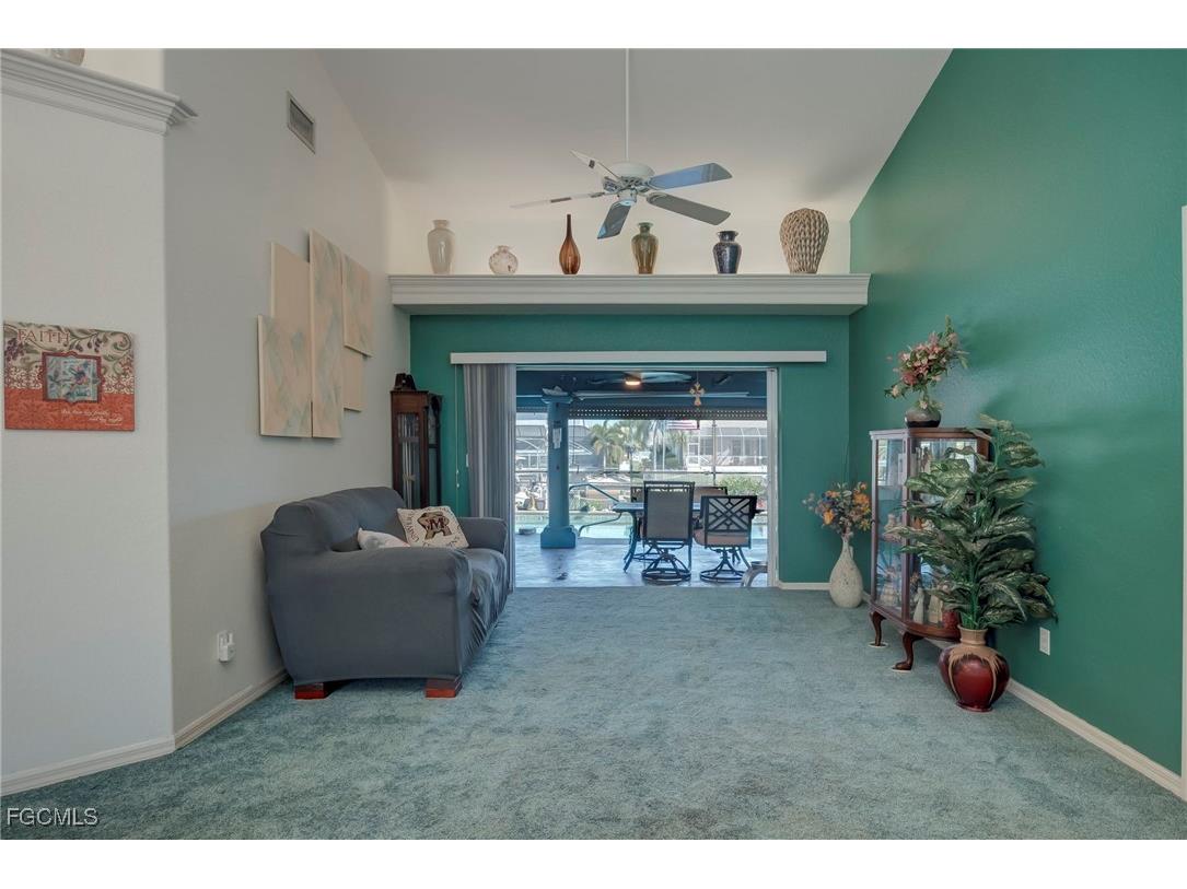 935 SE 20th Court Cape Coral FL 33990 2025018744 image15