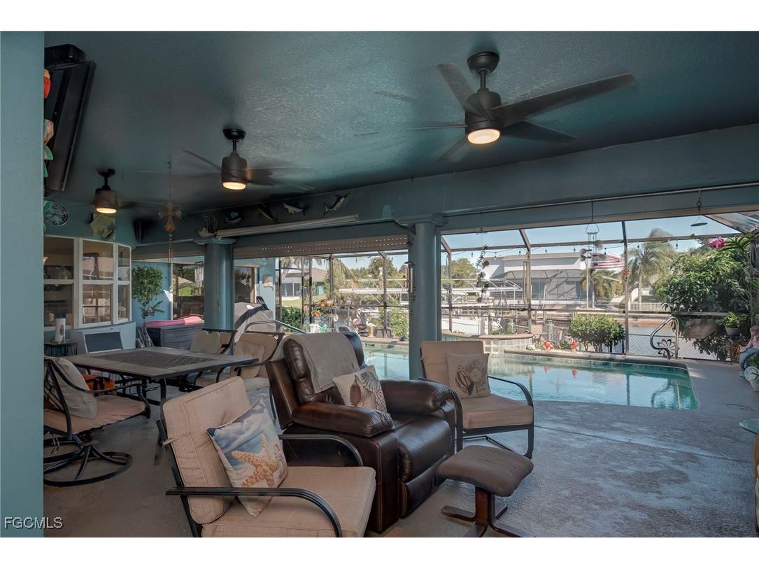 935 SE 20th Court Cape Coral FL 33990 2025018744 image22