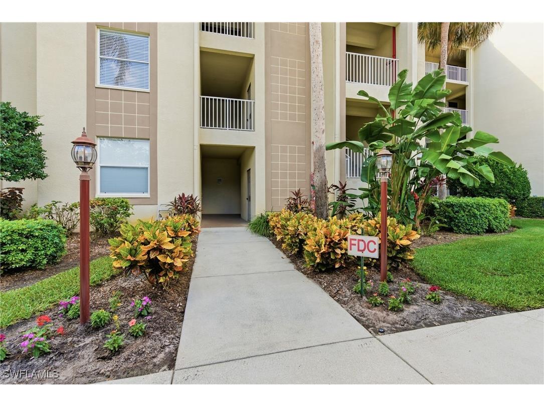 9350 Highland Woods Boulevard #4202 Bonita Springs FL 34135 225082099 image4