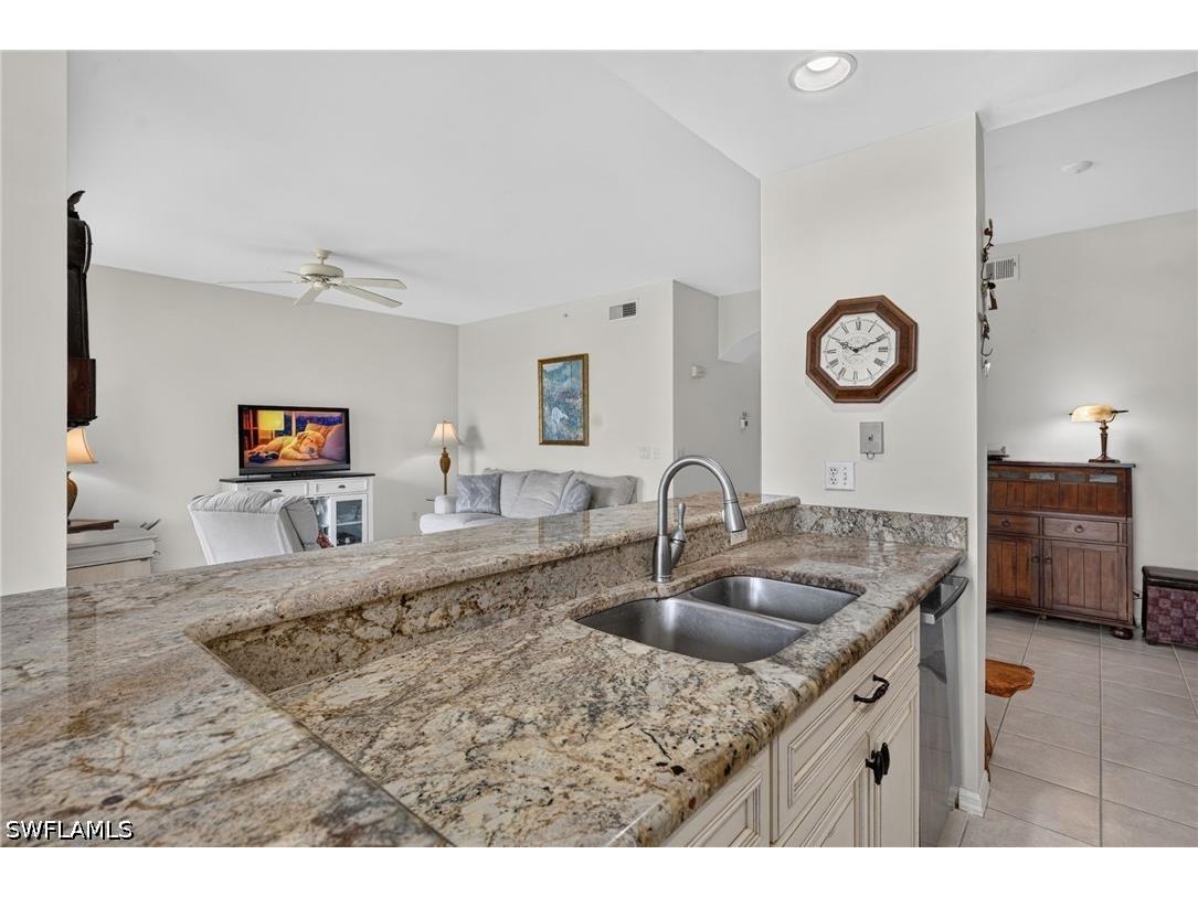 9350 Highland Woods Boulevard #4405 Bonita Springs FL 34135 226025602 image6