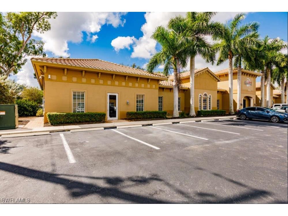 9351 Corkscrew Road Estero FL 33928 221077499 image1