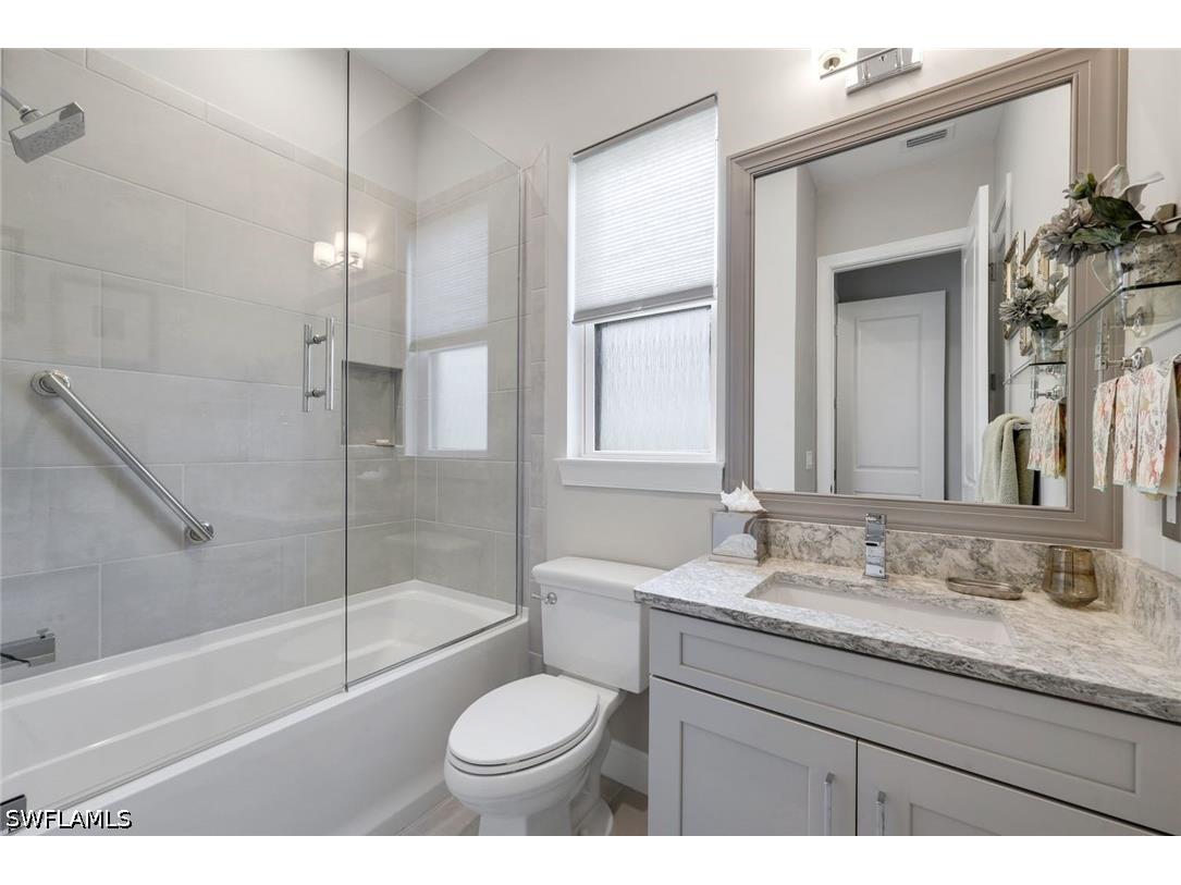 9351 Montelanico Loop Naples FL 34119 226025969 image26