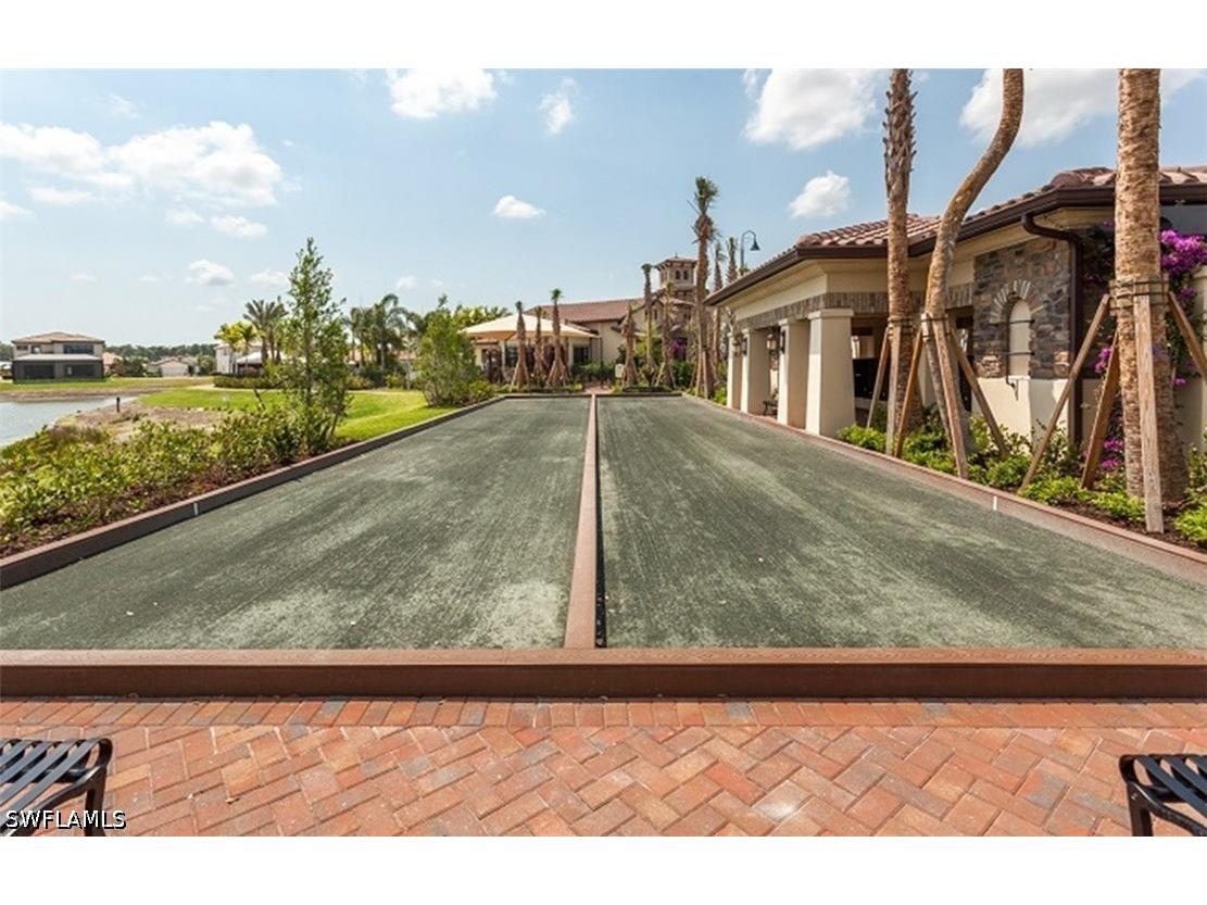 9353 Glenforest Drive Naples FL 34120 226024400 image33