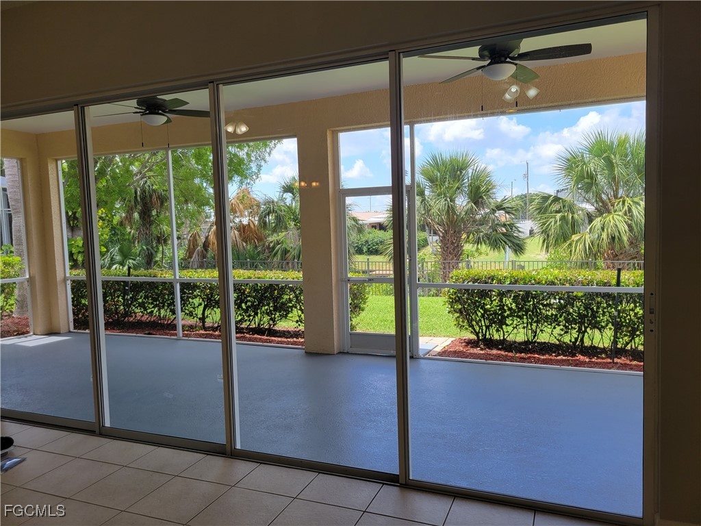 9358 Palm Island Circle North Fort Myers FL 33903 2025018156 image14