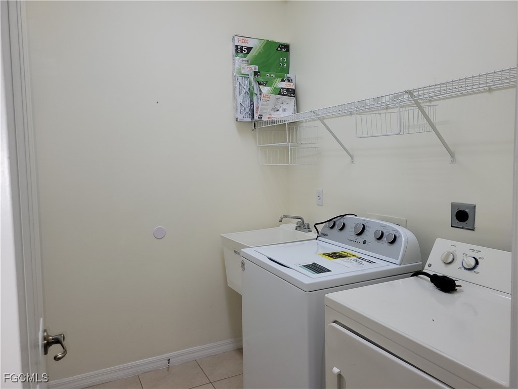 9358 Palm Island Circle North Fort Myers FL 33903 2025018156 image21