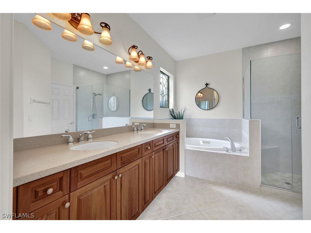 9359 Trieste Drive Fort Myers FL 33913 226009458 image17