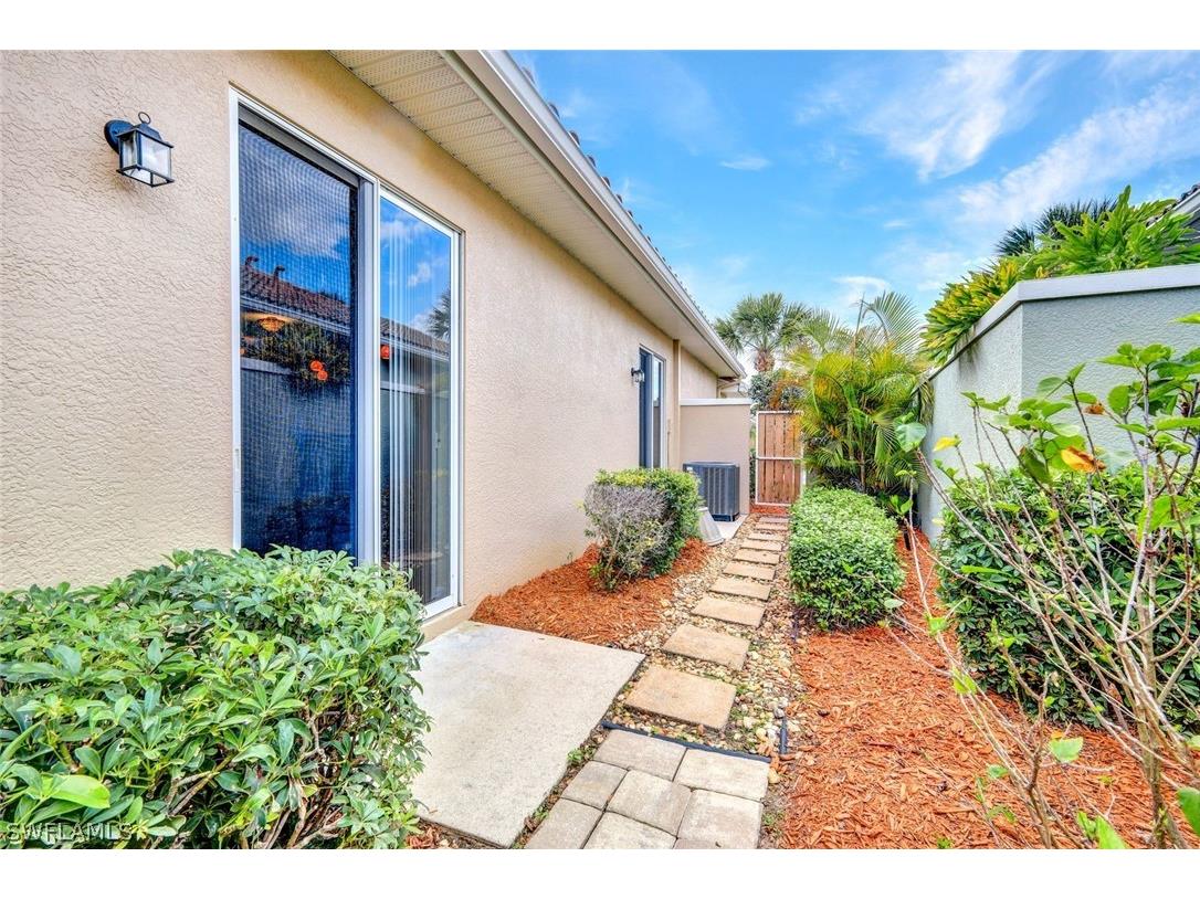 9359 Trieste Drive Fort Myers FL 33913 226009458 image29