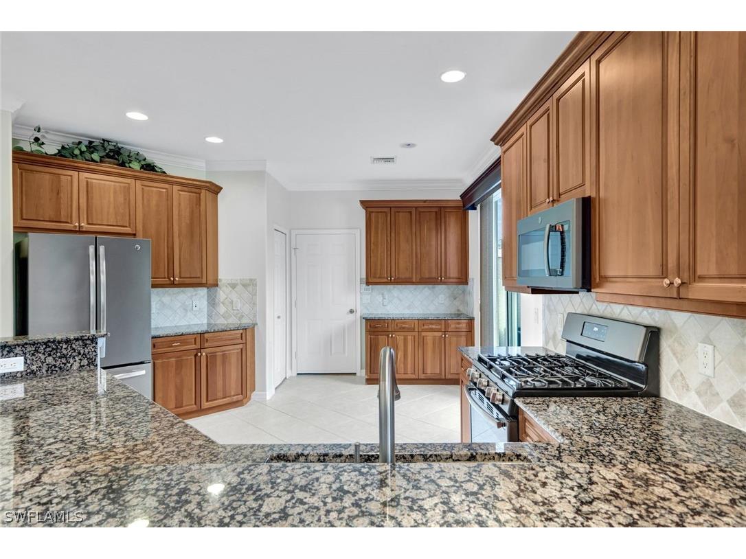 9359 Trieste Drive Fort Myers FL 33913 226009458 image8