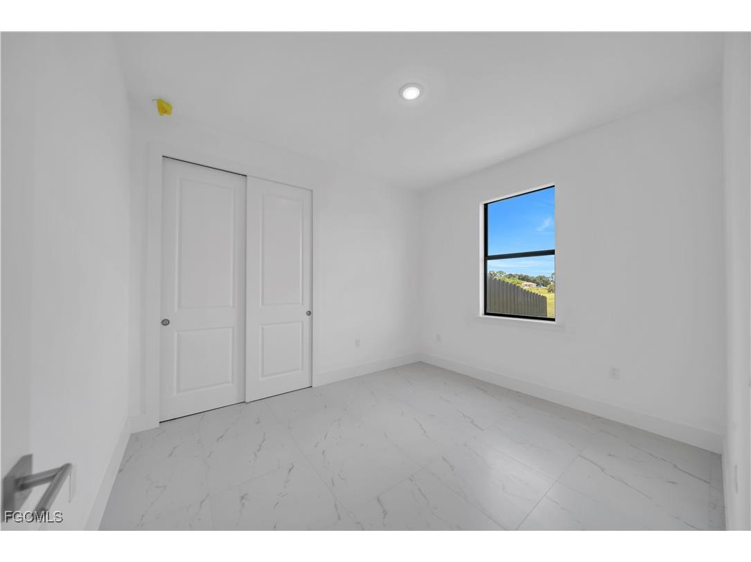 936/938 Homestead Road S Lehigh Acres FL 33974 2025020198 image6