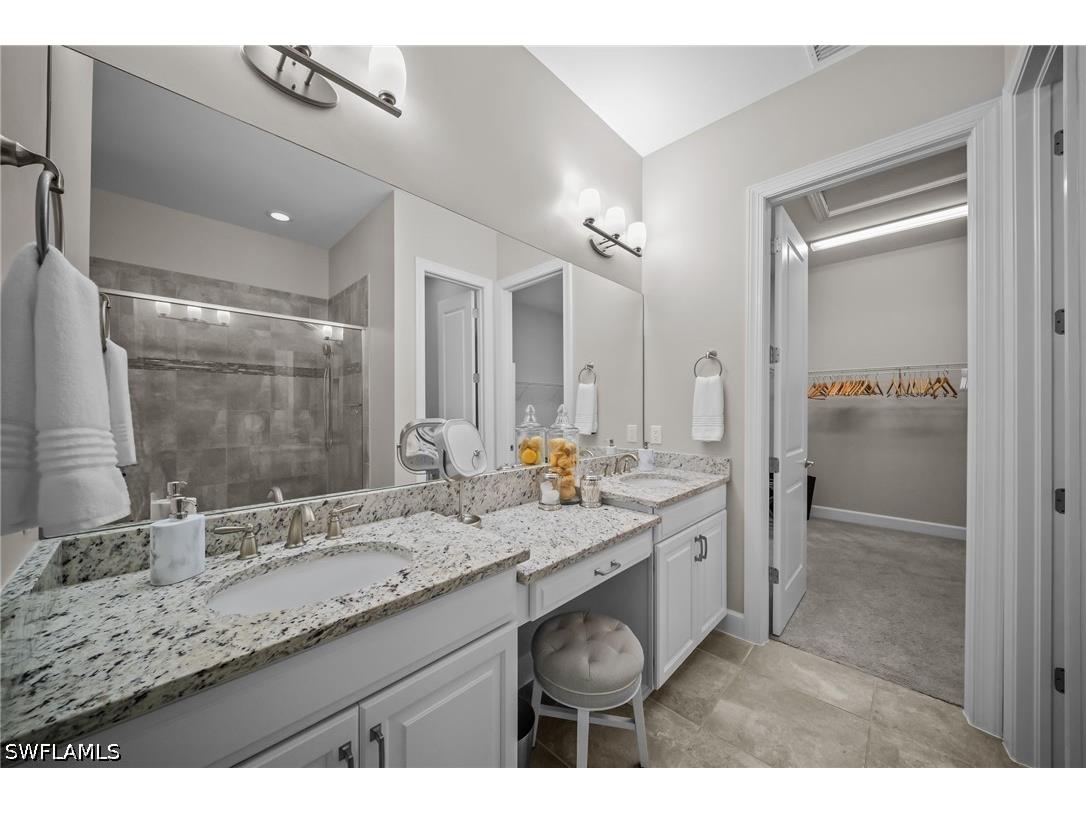 9361 Terresina Drive Naples FL 34119 226012240 image16