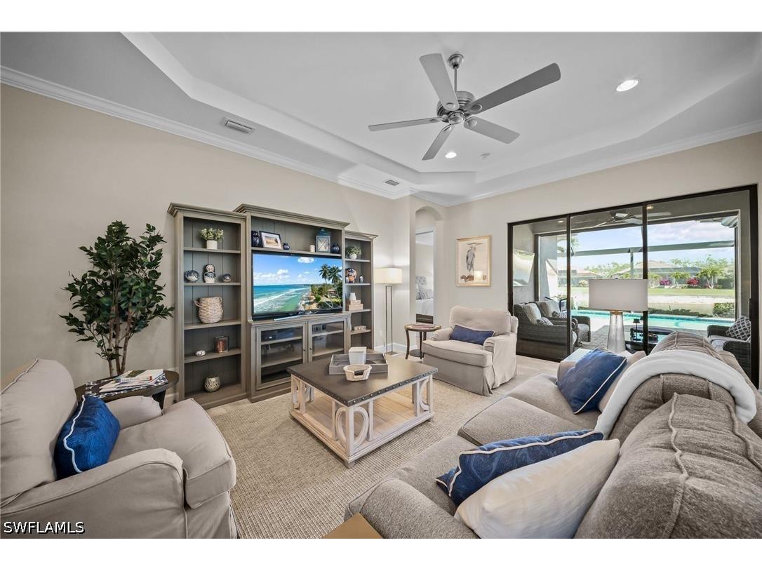 9361 Terresina Drive Naples FL 34119 226012240 image2