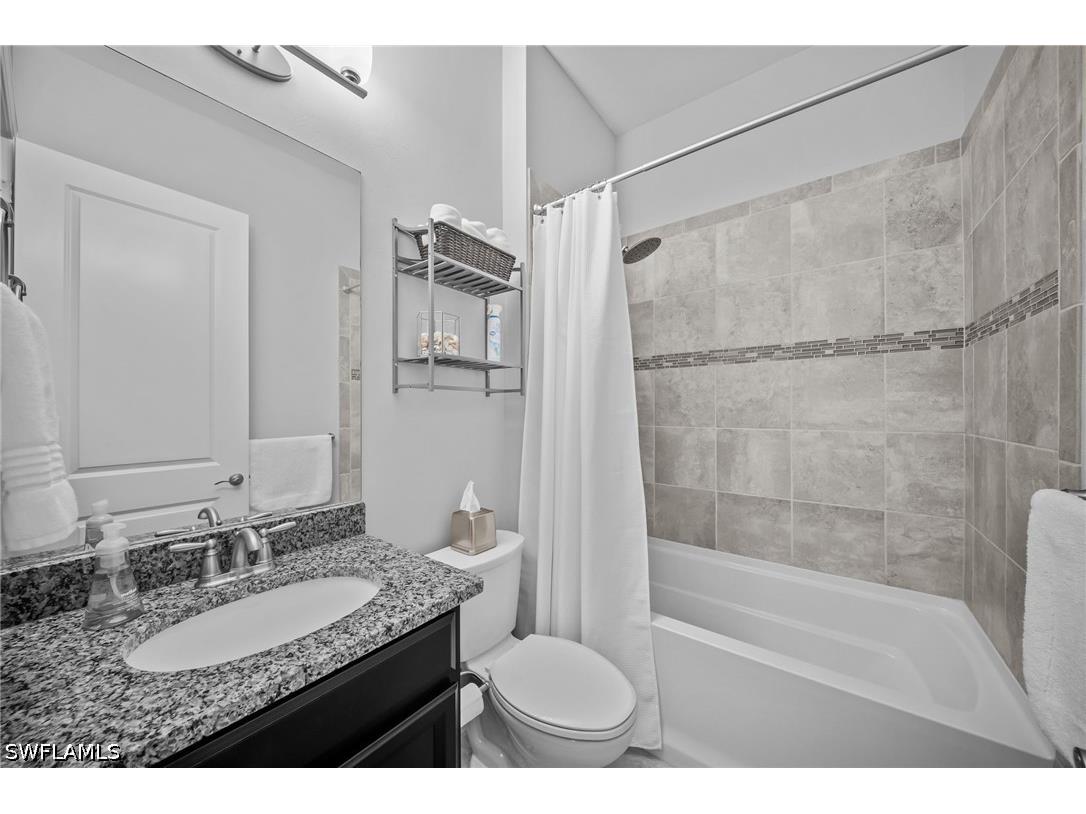 9361 Terresina Drive Naples FL 34119 226012240 image20