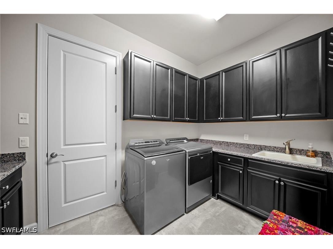 9361 Terresina Drive Naples FL 34119 226012240 image23