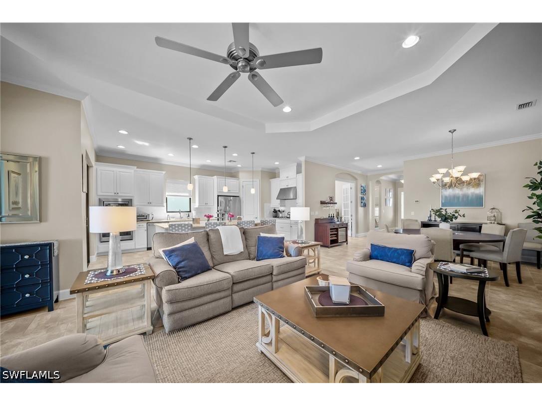 9361 Terresina Drive Naples FL 34119 226012240 image3