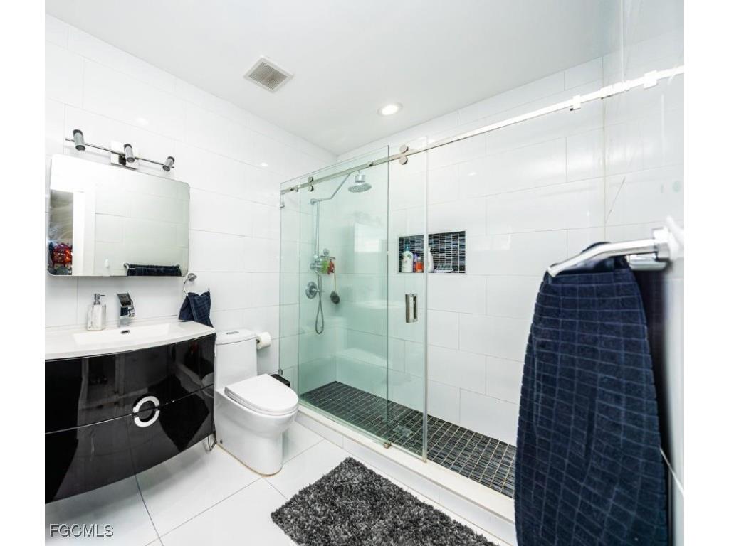 9365 Sw 44th St Miami FL 33165 2025023554 image19