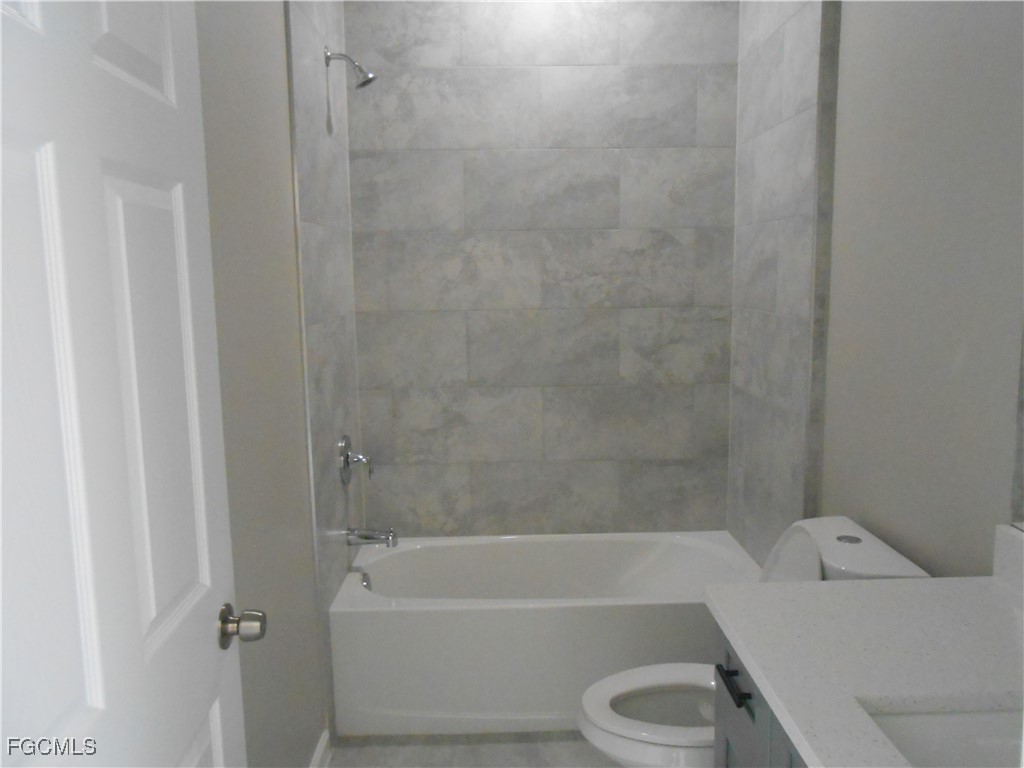 937 Graystone Avenue Lehigh Acres FL 33974 2025025261 image23