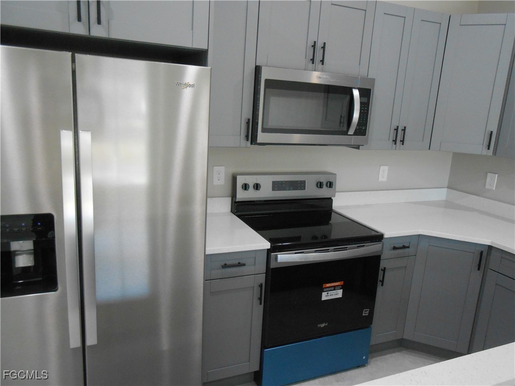 937 Graystone Avenue Lehigh Acres FL 33974 2025025261 image8