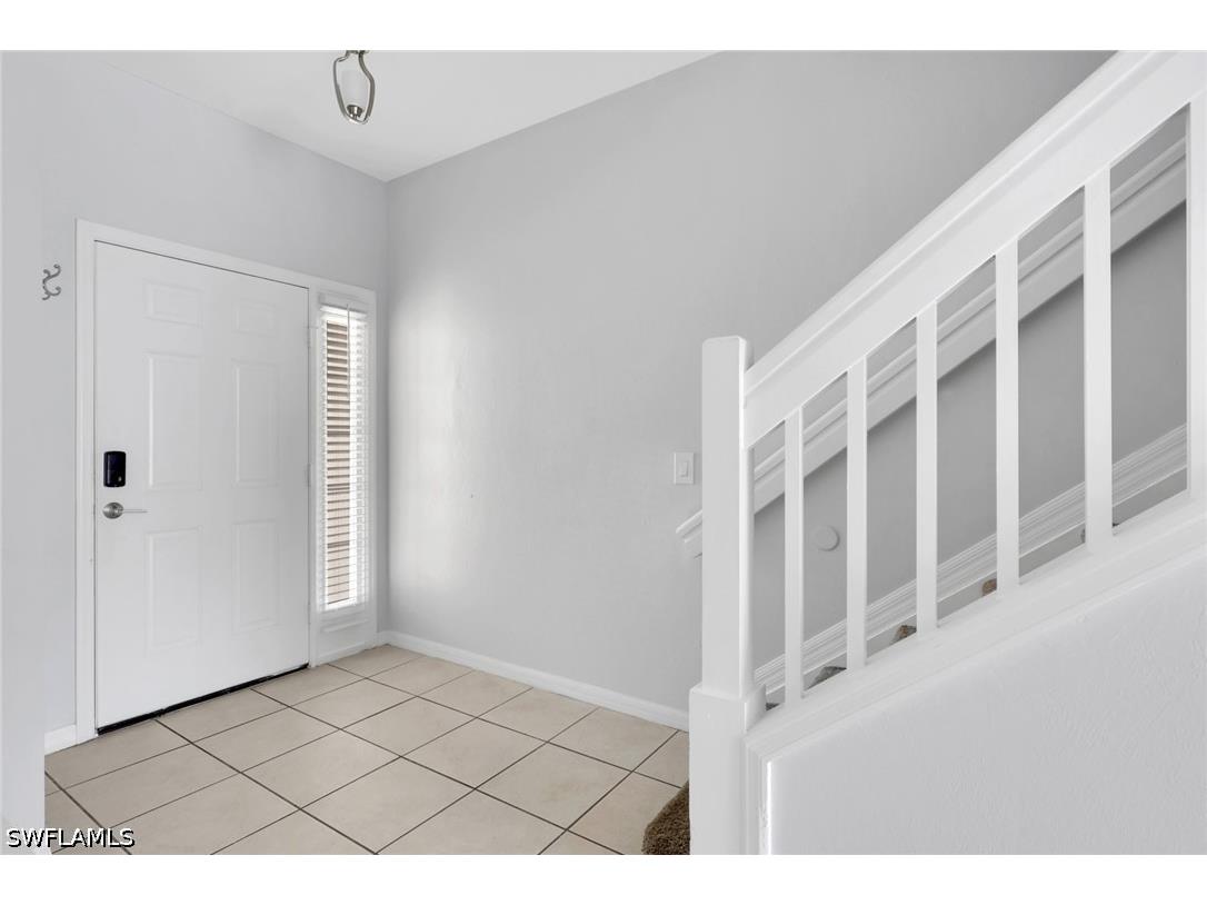 937 Hampton Circle #108 Naples FL 34105 226016885 image3