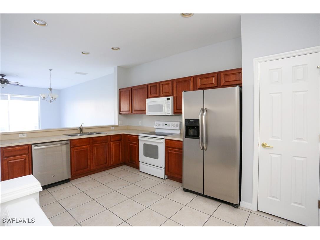 937 Hampton Circle Naples FL 34105 225059289 image10