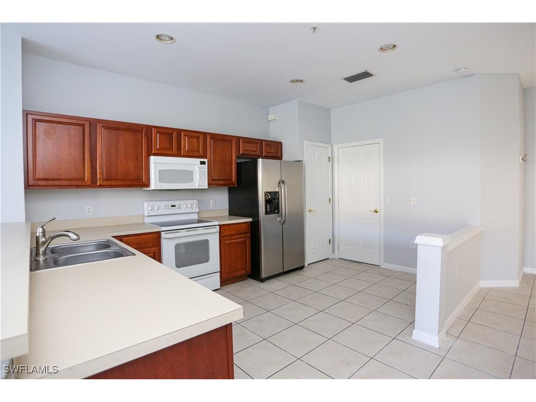 937 Hampton Circle Naples FL 34105 225059289 image13