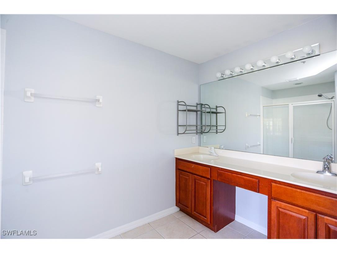 937 Hampton Circle Naples FL 34105 225059289 image25