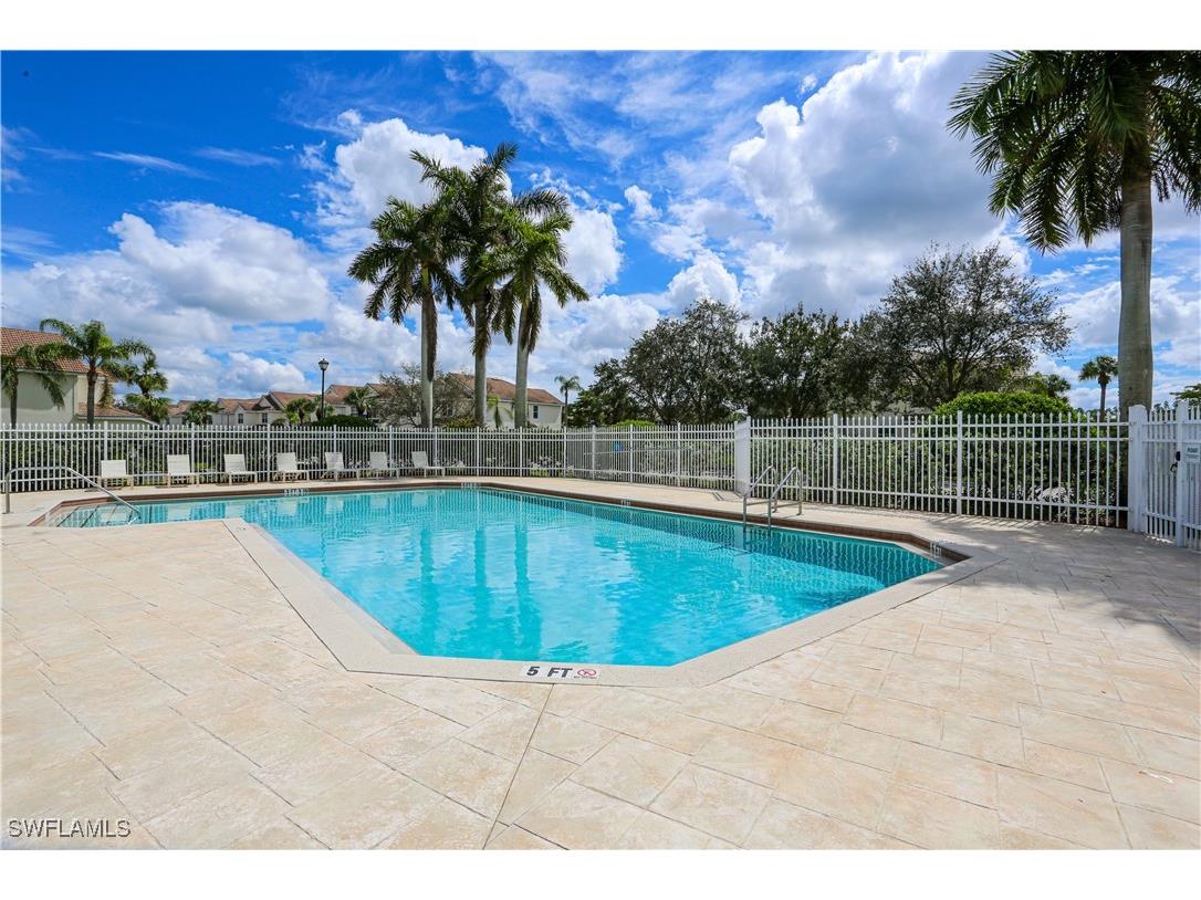 937 Hampton Circle Naples FL 34105 225059289 image32