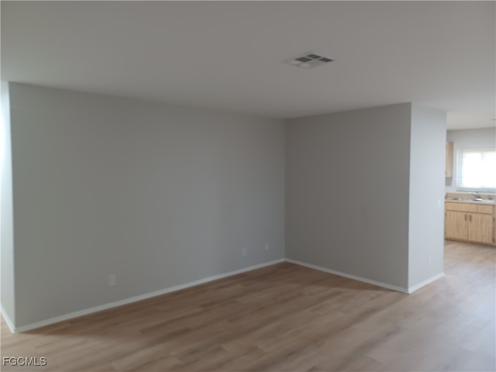 937 SE 23rd Place #1-5 Cape Coral FL 33990 2025018596 image4