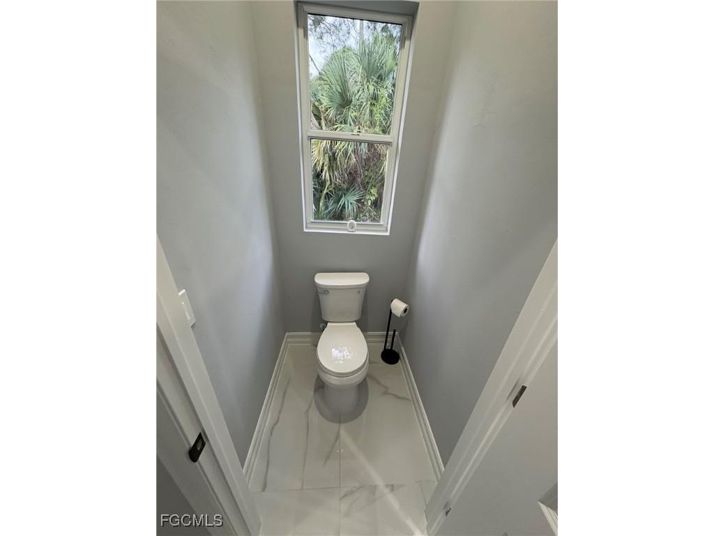 937 Sentinela Boulevard Lehigh Acres FL 33974 2025025288 image18