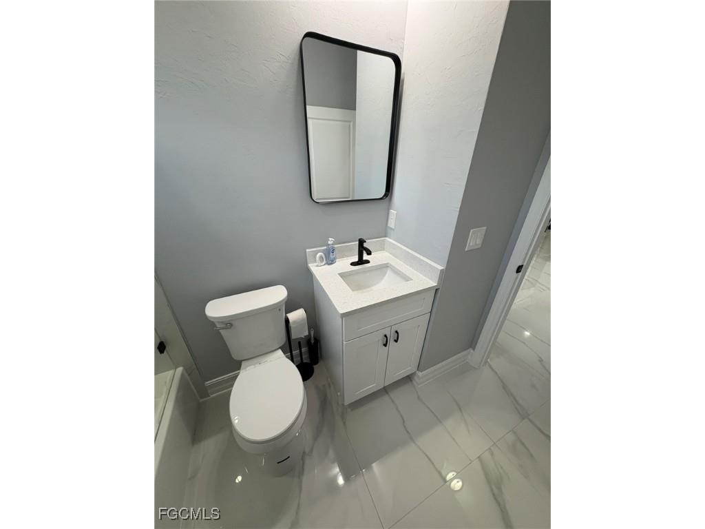 937 Sentinela Boulevard Lehigh Acres FL 33974 2025025288 image27