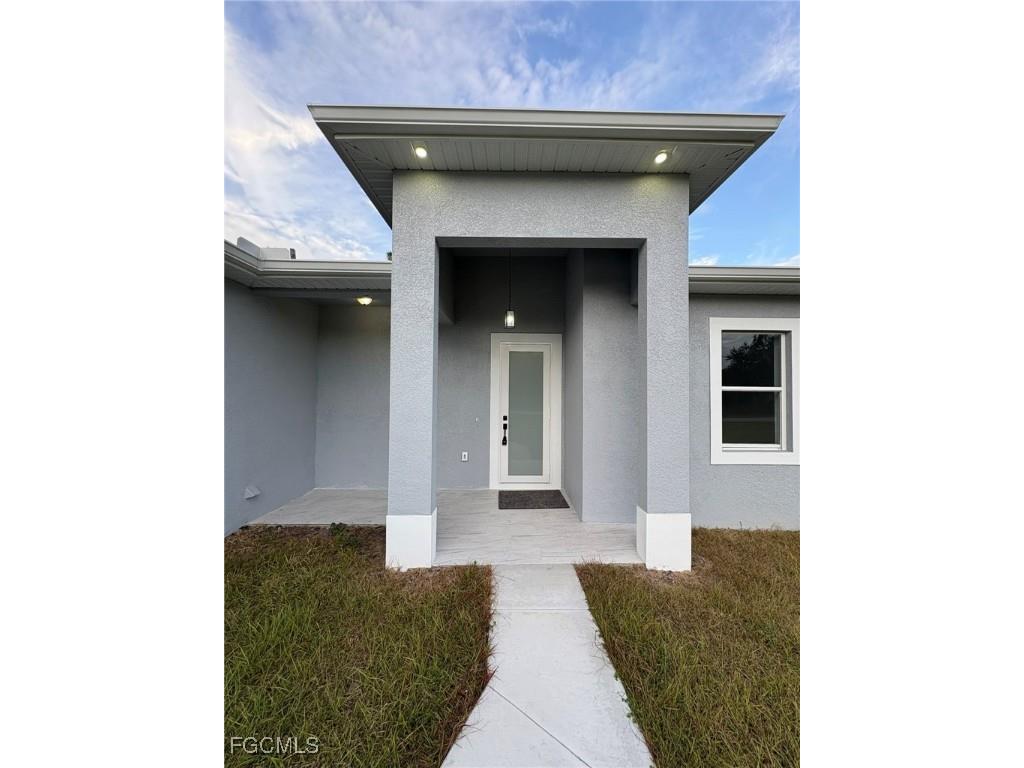 937 Sentinela Boulevard Lehigh Acres FL 33974 2025025288 image3