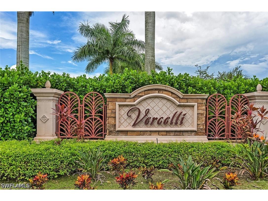 9372 Vercelli Court Naples FL 34113 226018022 image2