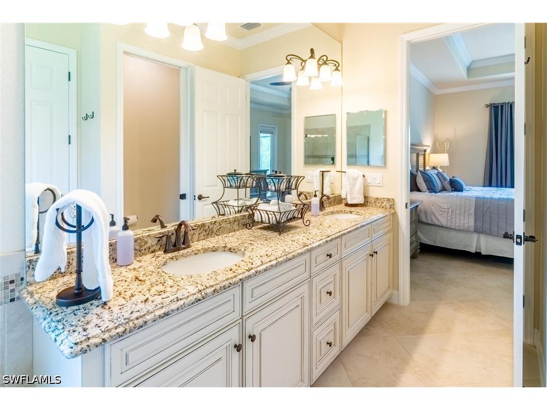 9372 Vercelli Court Naples FL 34113 226018022 image23