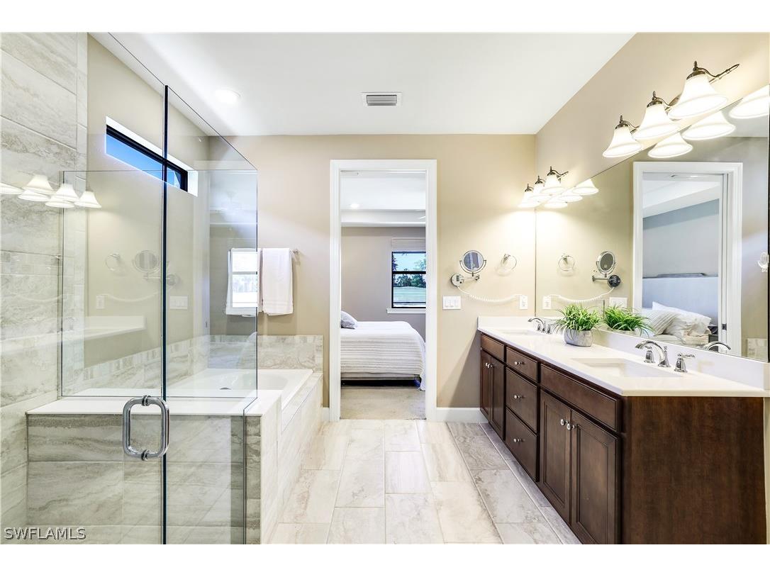 9373 Surfbird Court Naples FL 34120 226012503 image11