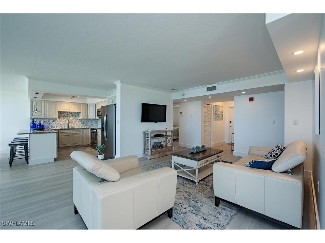 9375 Gulf Shore Drive #402 Naples FL 34108 225056631 image7