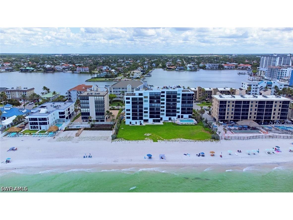 9375 Gulf Shore Drive #402 Naples FL 34108 226013576 image2