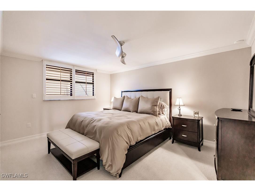 9375 Gulf Shore Drive #302 Naples FL 34108 226003364 image14