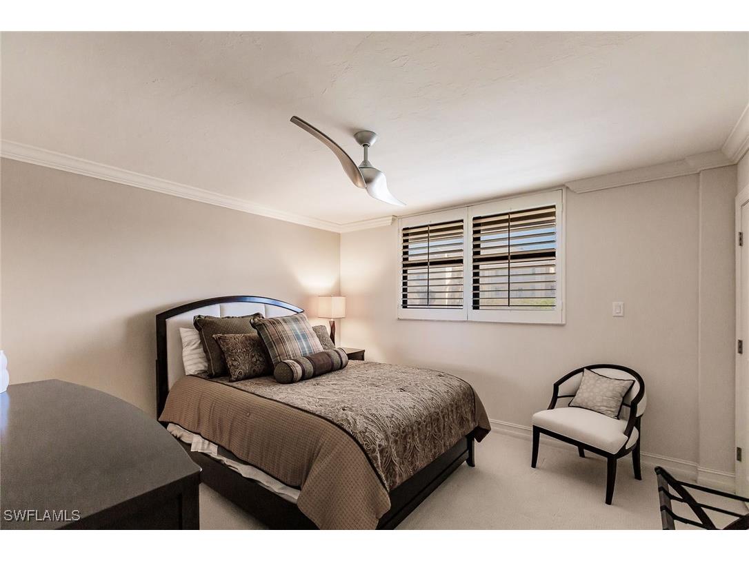 9375 Gulf Shore Drive #302 Naples FL 34108 226003364 image18