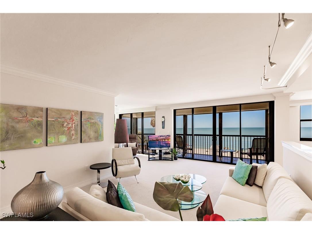 9375 Gulf Shore Drive #302 Naples FL 34108 226003364 image4