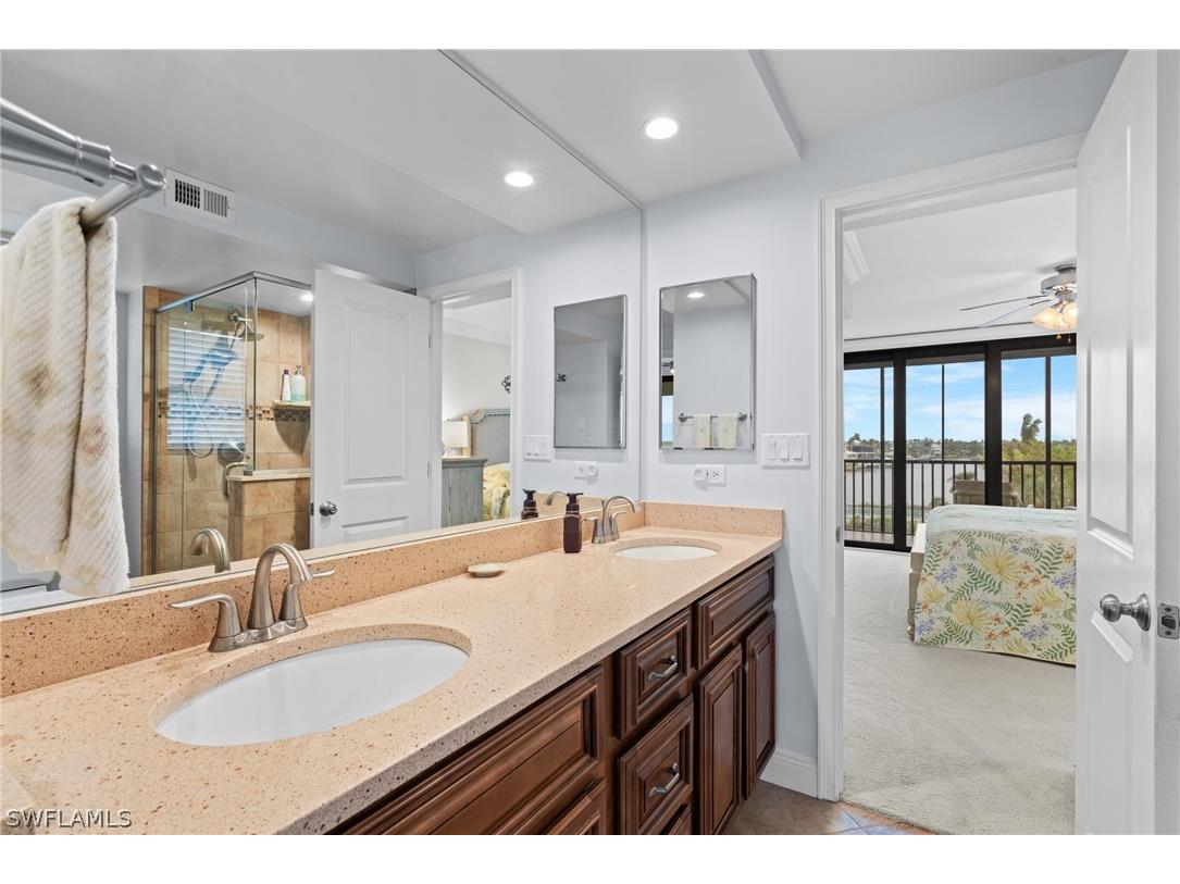 9375 Gulf Shore Drive #401 Naples FL 34108 226009385 image27