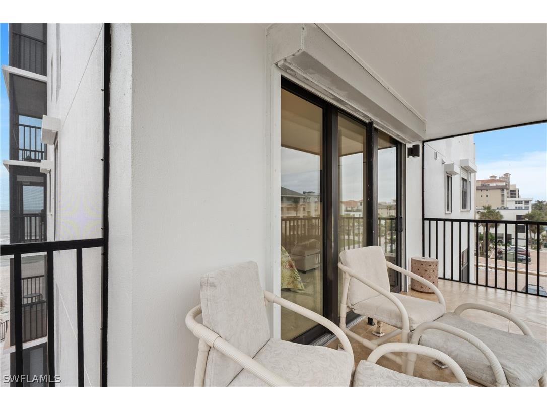 9375 Gulf Shore Drive #401 Naples FL 34108 226009385 image29