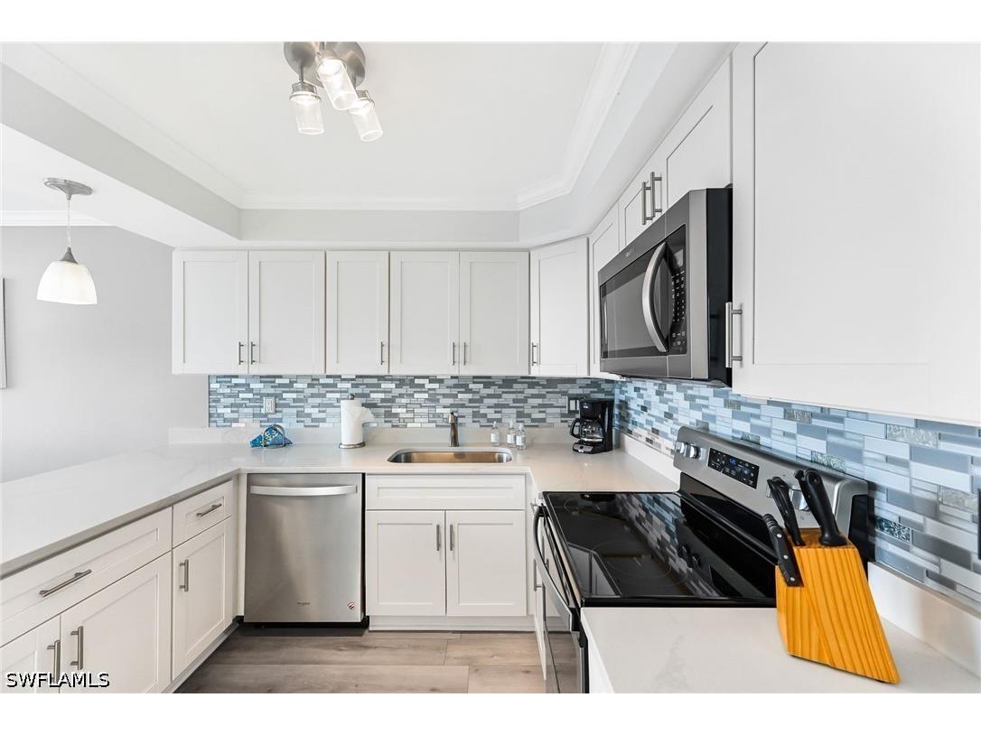 9375 Gulf Shore Drive #602 Naples FL 34108 226019710 image11