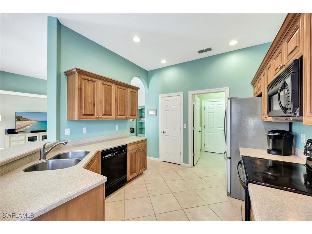 9375 Oak Strand Drive Estero FL 34135 225018876 image11